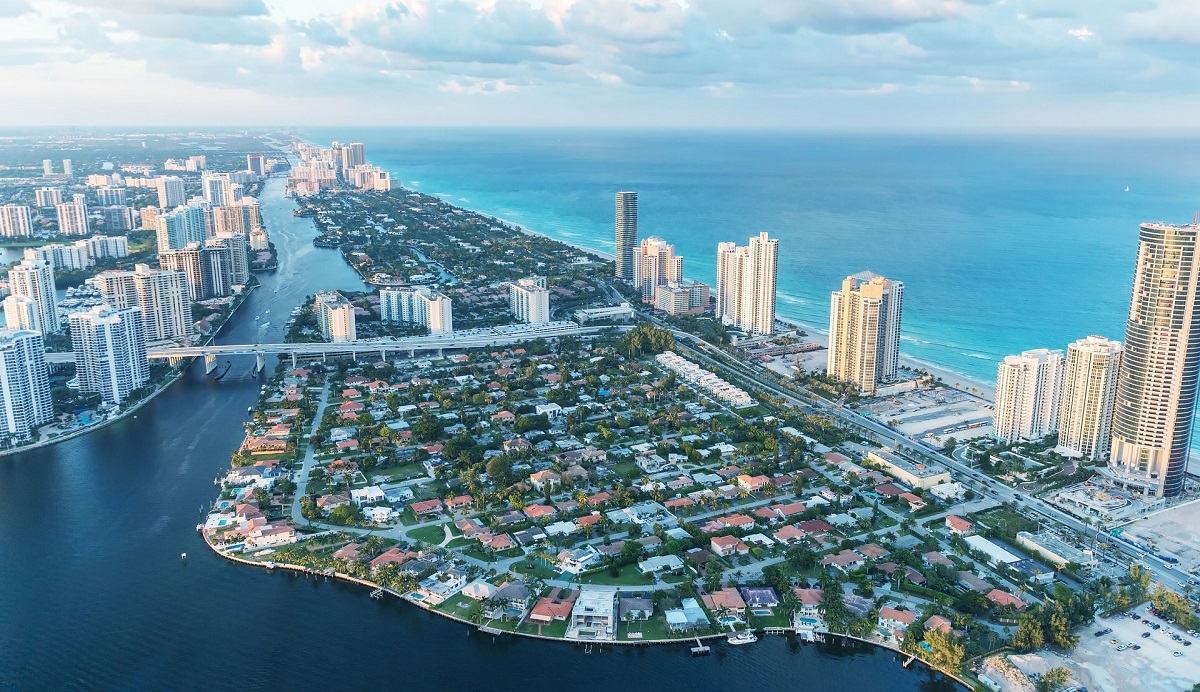 In which neighborhoods can you find a beautiful villa in Miami? - BARNES  International Realty